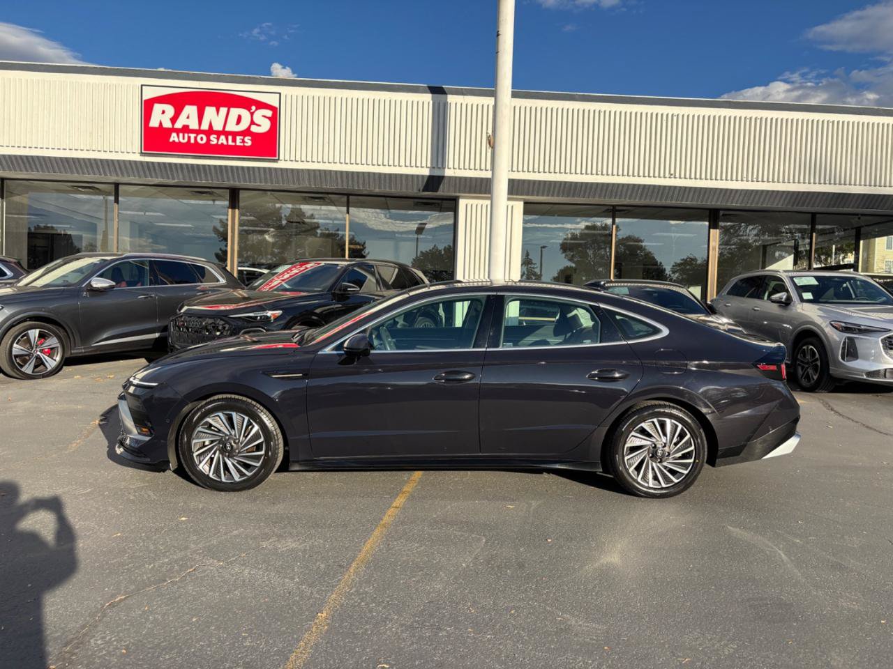Used 2024 Hyundai Sonata Limited FWD image 16