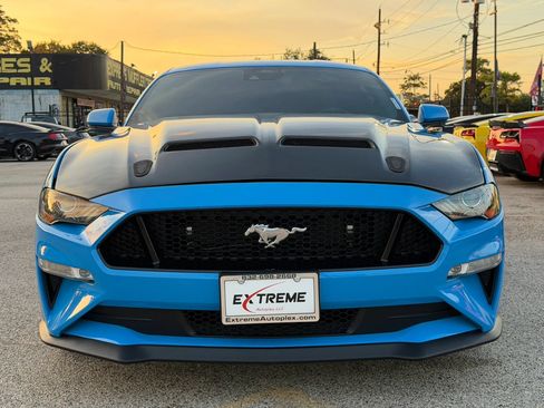 Used 2022 Ford Mustang GT w/ GT Performance Package RWD image 4
