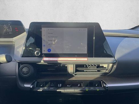 Certified 2025 Toyota Prius XLE image 13