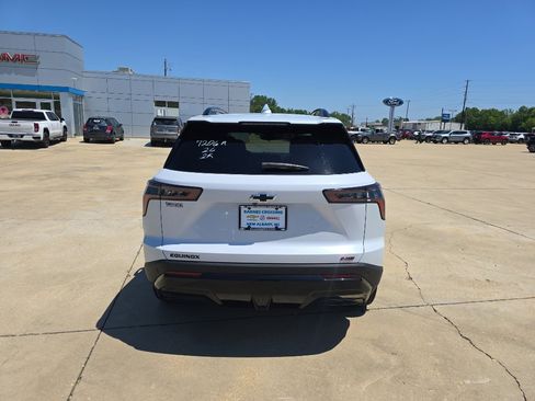 Used 2026 Chevrolet Equinox RS w/ LPO, Floor Liner Package FWD image 6