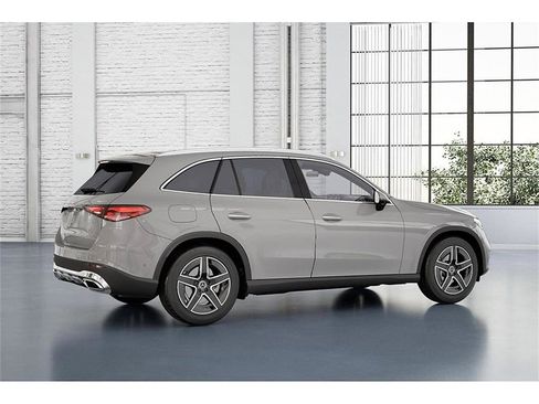 New 2026 Mercedes-Benz GLC 300 4MATIC image 19