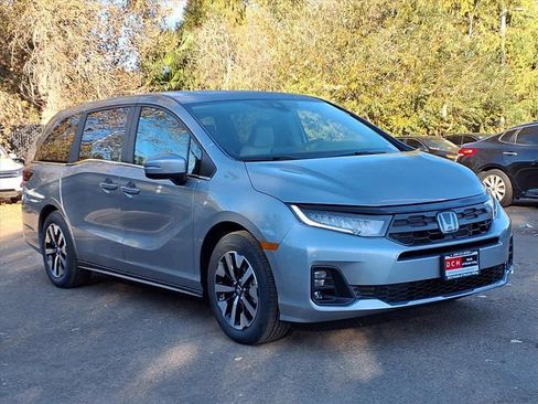 New 2026 Honda Odyssey EX-L image 3