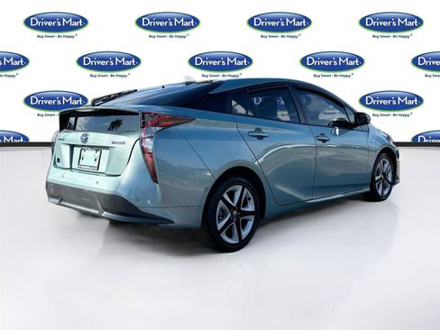 Used 2018 Toyota Prius Four Touring image 8