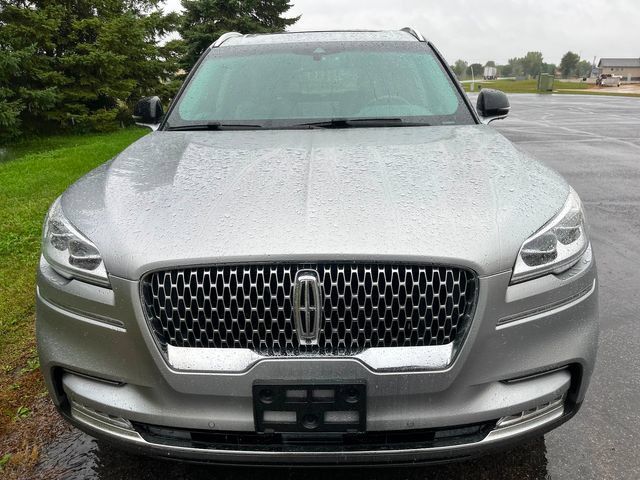 Used 2021 Lincoln Aviator Reserve w/ Equipment Group 202A AWD/4WD image 4