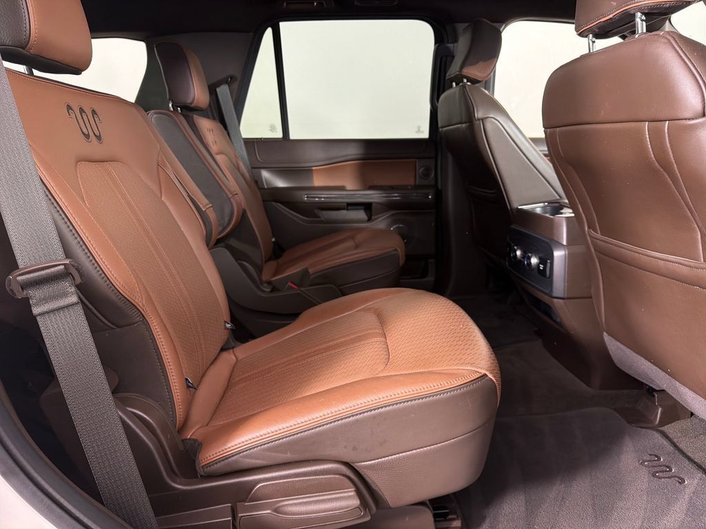 Used 2023 Ford Expedition King Ranch AWD/4WD image 24