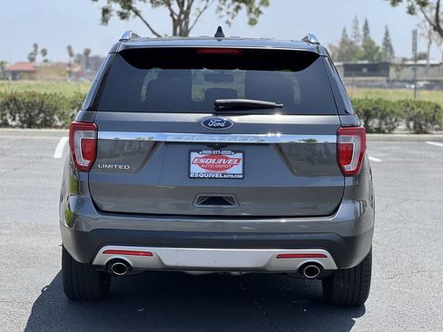 Used 2017 Ford Explorer Limited FWD image 8