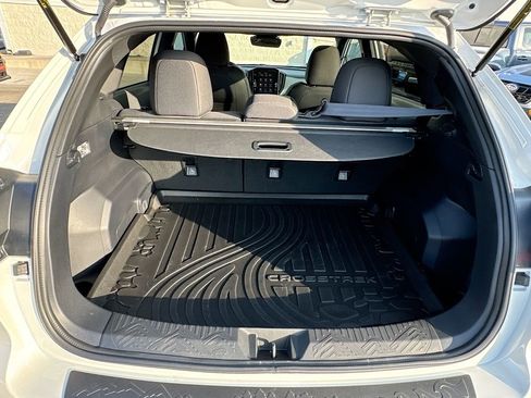 Certified 2025 Subaru Crosstrek 2.5i Sport w/ Crosstrek Mirror Package image 36