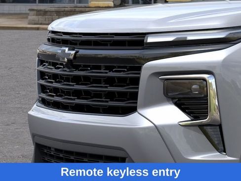 New 2026 Chevrolet Traverse LT image 14