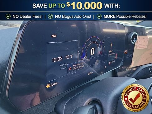 New 2026 Chevrolet Traverse LT w/ Sun and Wheel Package FWD image 31