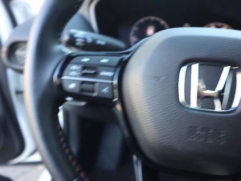 Used 2025 Honda HR-V Sport image 15