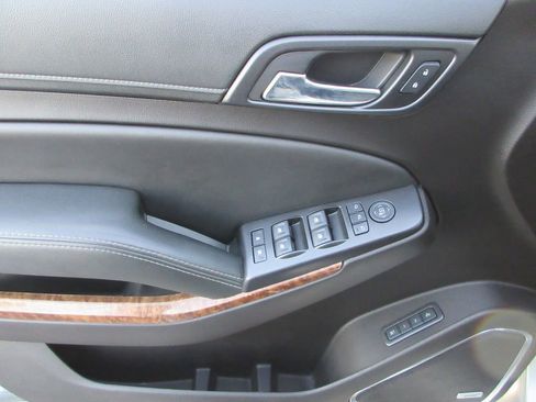 Used 2016 Chevrolet Tahoe LTZ image 24