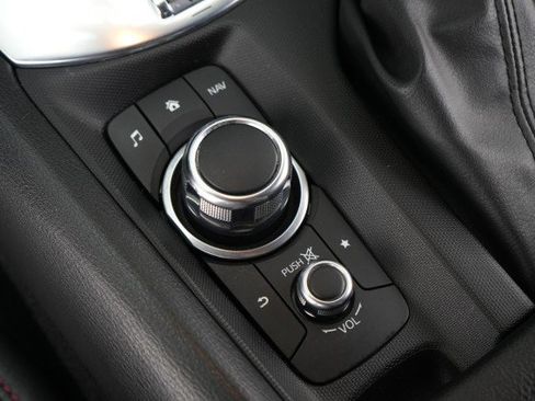 Used 2017 FIAT 124 Spider Abarth image 56