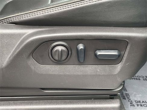 Used 2023 Chevrolet Silverado 2500 High Country image 26