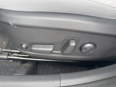 Used 2023 Hyundai Kona SEL image 7