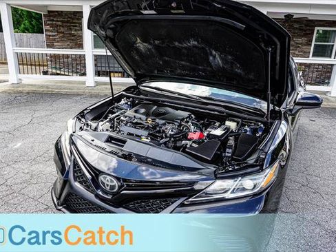 Used 2018 Toyota Camry SE w/ Moonroof Package FWD image 35