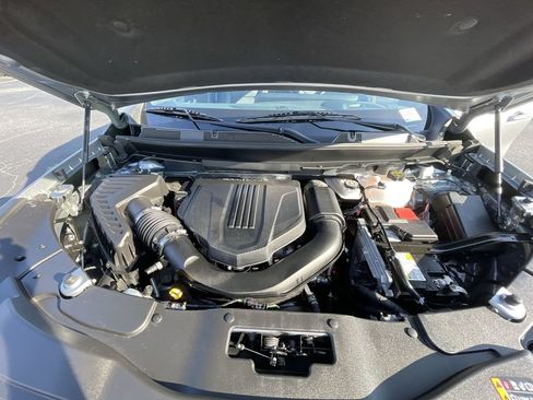 Certified 2026 Chevrolet Traverse LT FWD image 29