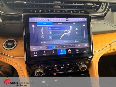 Certified 2024 Jeep Grand Cherokee Summit image 28