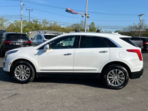 Used 2018 Cadillac XT5 Luxury w/ Driver Awareness Package AWD/4WD image 9
