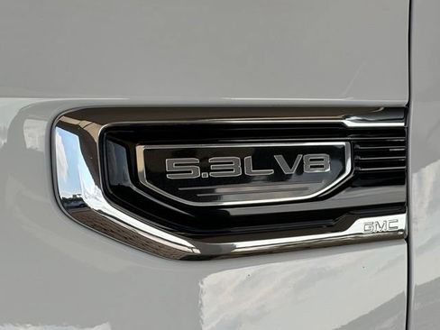 Used 2019 GMC Sierra 1500 SLE w/ SLE Value Package AWD/4WD image 19