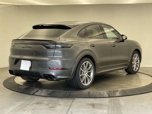 Certified 2023 Porsche Cayenne GTS image 7