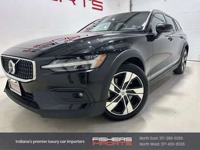 Used 2023 Volvo V60 B5 Cross Country Plus