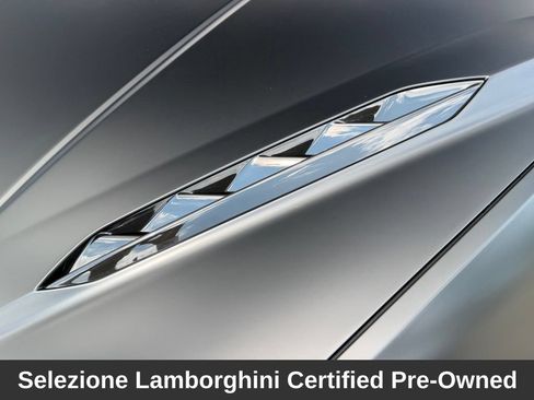 Used 2024 Lamborghini Urus S AWD/4WD image 10