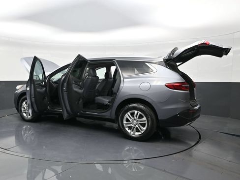 Used 2020 Buick Enclave Essence w/ Sound and Sites Package FWD image 30