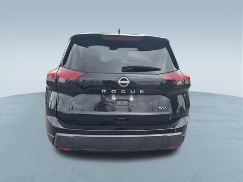 Used 2024 Nissan Rogue SV FWD image 7