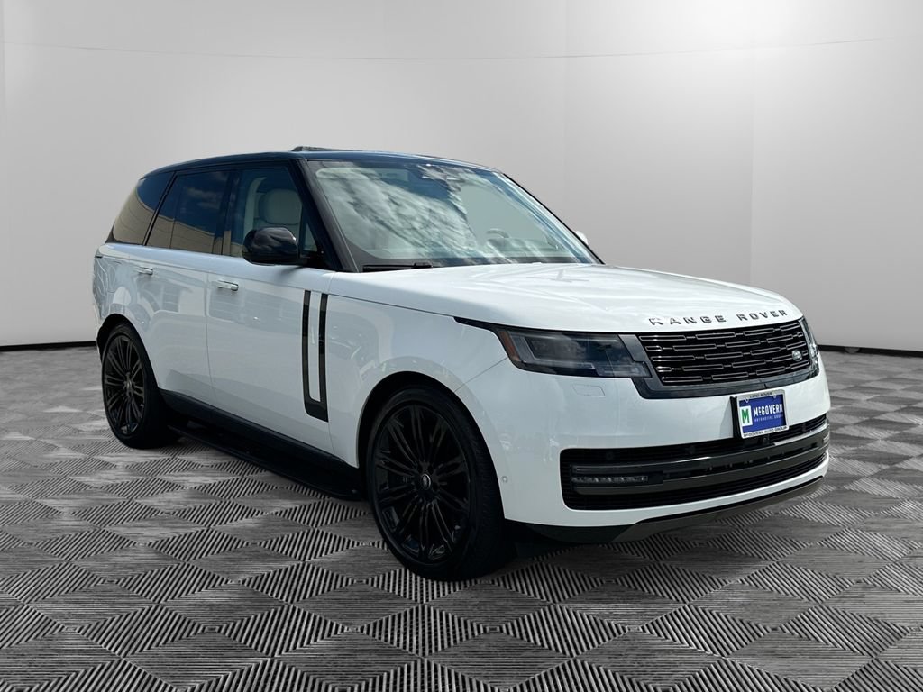 Used 2024 Land Rover Range Rover SE AWD/4WD image 6
