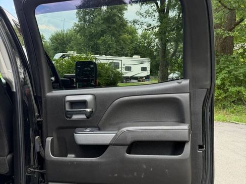 Used 2017 Chevrolet Silverado 2500 LTZ w/ Duramax Plus Package AWD/4WD image 21