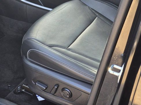 Used 2022 Hyundai Tucson Limited w/ Cargo Package image 22