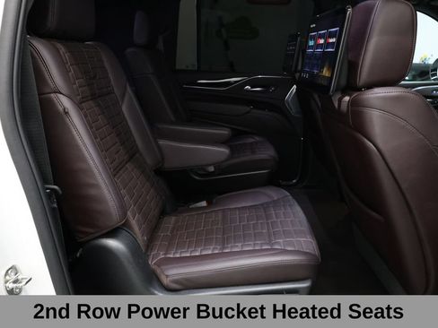 Used 2024 Cadillac Escalade ESV V w/ Heavy-Duty Trailer Package AWD/4WD image 15