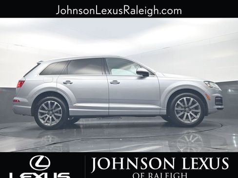 Used 2018 Audi Q7 3.0T Prestige w/ Prestige Package image 20
