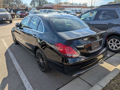 Used 2020 Mercedes-Benz C 300 Sedan image 4