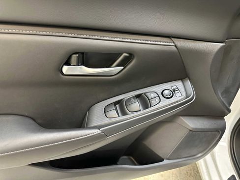 New 2025 Nissan Sentra SV w/ All-Weather Package image 19