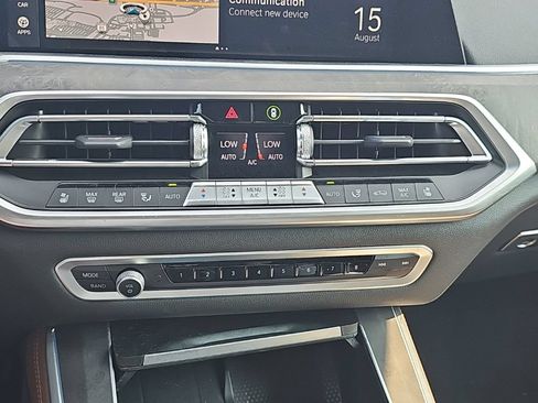 Used 2023 BMW X5 xDrive45e w/ Executive Package AWD/4WD image 7