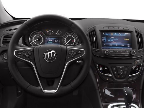 Used 2017 Buick Regal Premium w/ Driver Confidence Package #1 FWD image 10