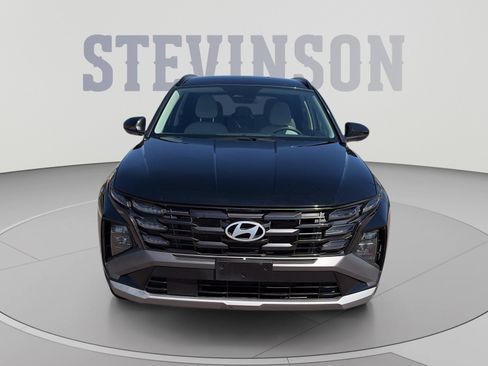 Certified 2025 Hyundai Tucson SEL AWD/4WD image 2