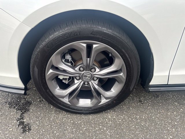 Certified 2024 Honda Accord EX-L image 11