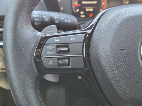 Certified 2025 Acura ADX A-Spec image 29