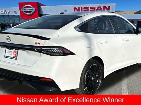 New 2026 Nissan Sentra SR w/ SR Premium Package FWD image 3