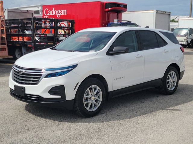 Used 2023 Chevrolet Equinox LS FWD image 7