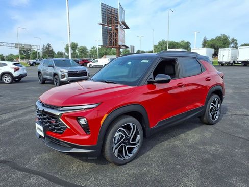 New 2026 Chevrolet TrailBlazer RS w/ Driver Confidence Package image 8