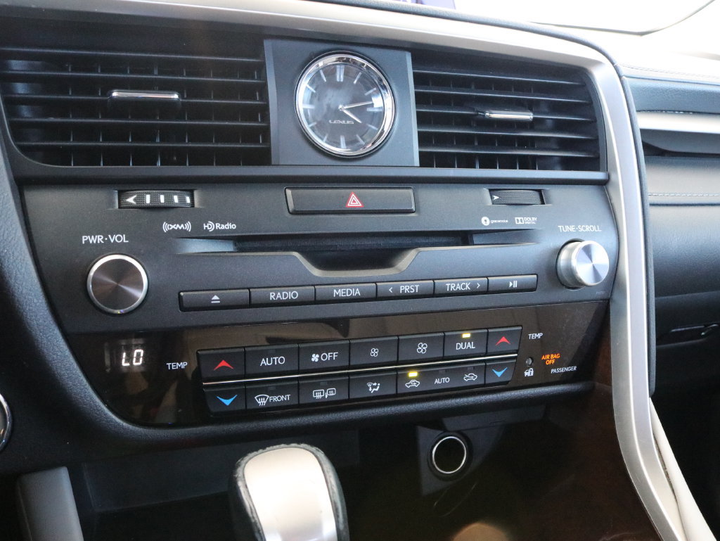 Used 2019 Lexus RX 450h AWD w/ Navigation Package image 18