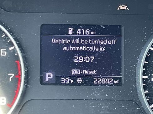 Used 2023 Kia Seltos EX image 24