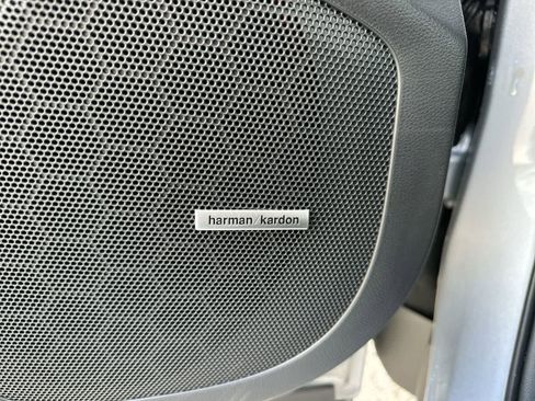 New 2025 Subaru Ascent Limited image 33