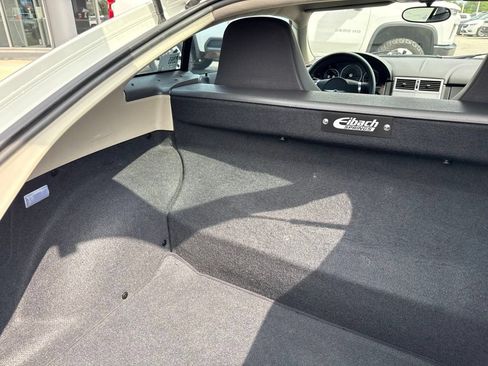 Used 2005 Chrysler Crossfire Limited RWD image 18