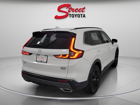 Used 2025 Honda CR-V Sport Touring image 4