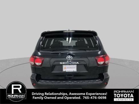 Used 2019 Toyota Sequoia TRD Sport w/ TRD Sport Premium Package AWD/4WD image 5