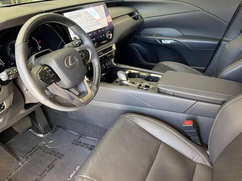 Certified 2023 Lexus RX 350 w/ Cold Area Package AWD/4WD image 11